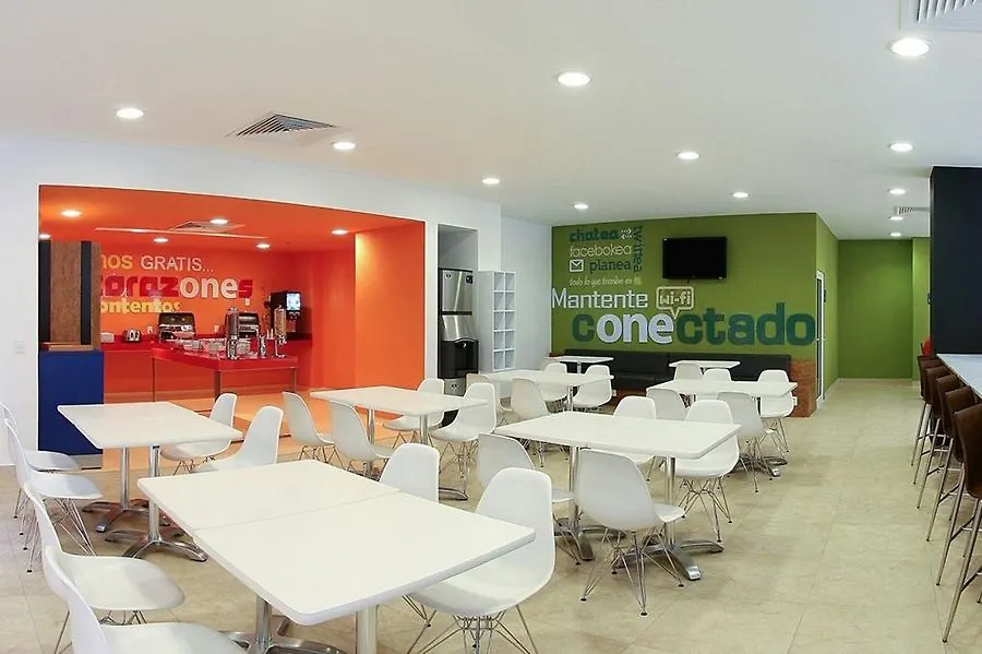 One Puebla Serdan 3*,
